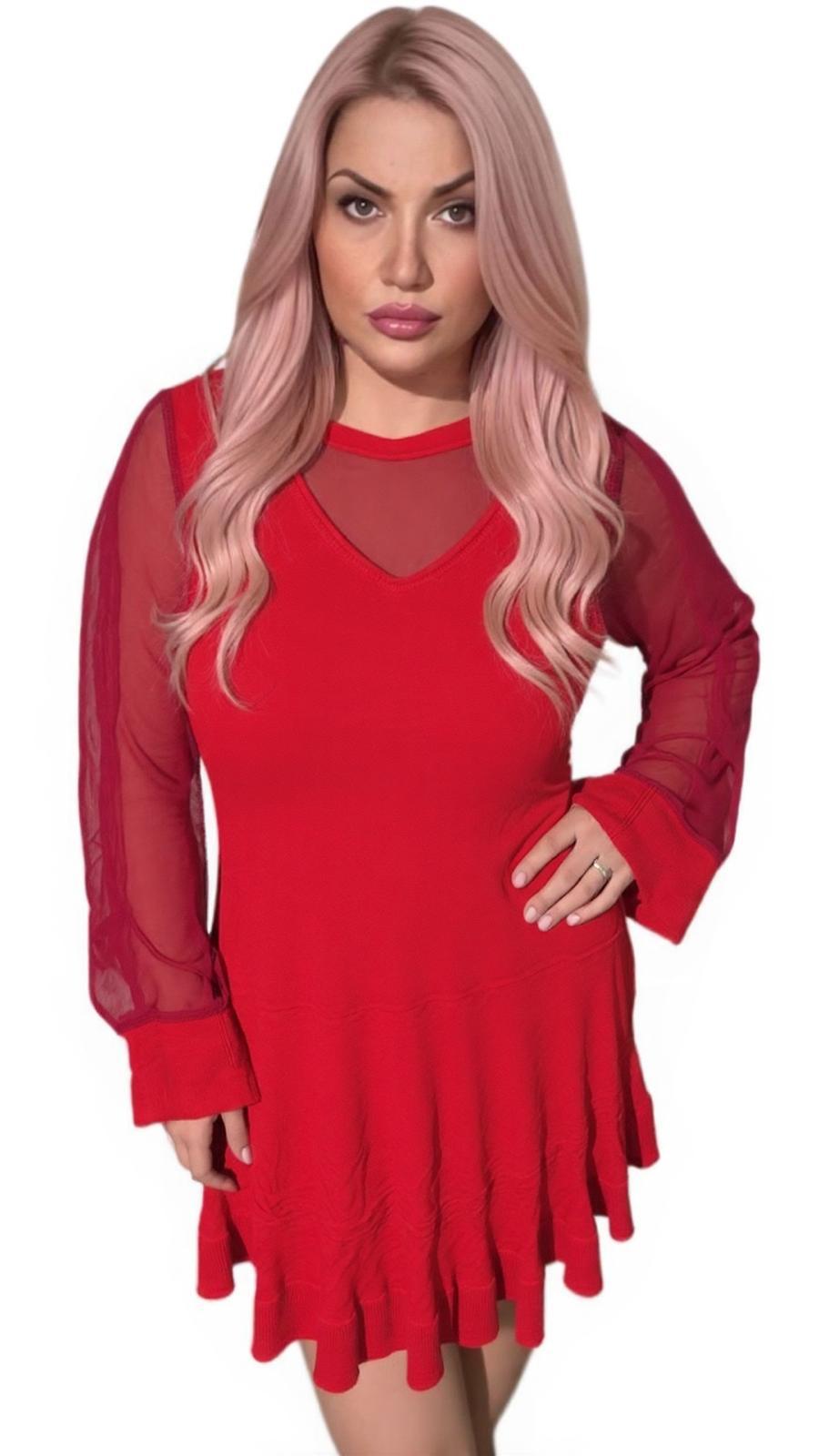 Vestito rosso con maniche a rete